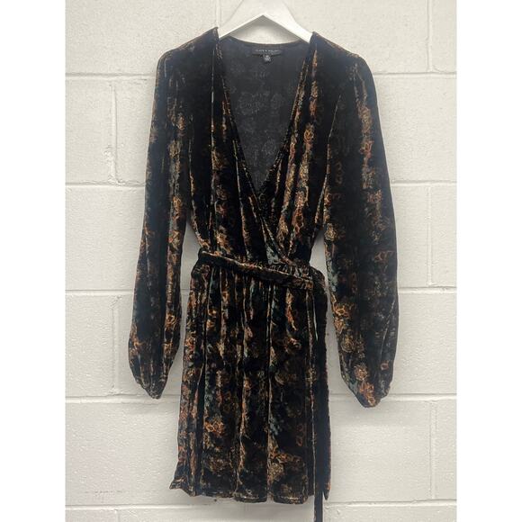 Slate and Willow Size XS Black Floral Velvet Tie Waist Long Sleeve Mini Dress - Picture 4 of 7